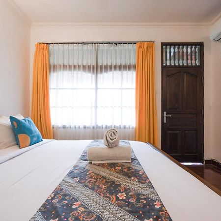 Отель Puri Mango Sanur Экстерьер фото