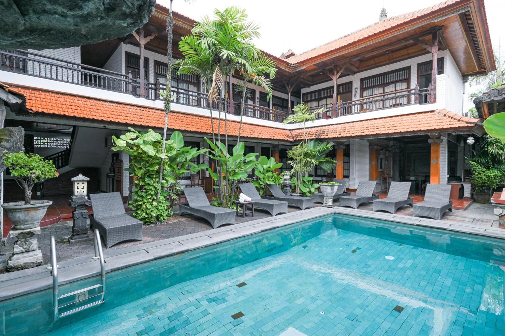Отель Puri Mango Sanur Экстерьер фото