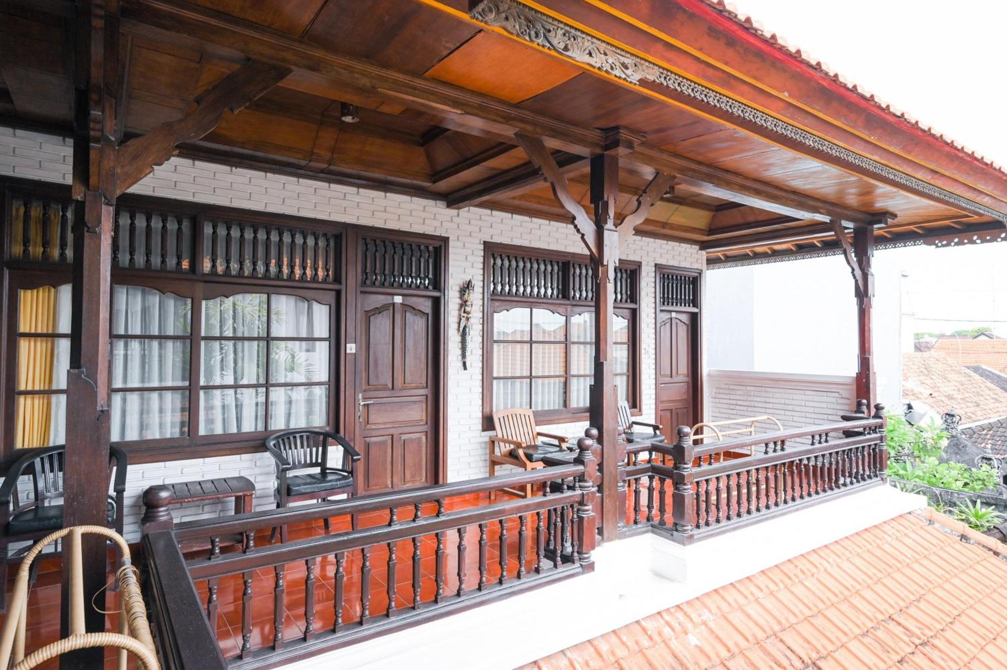 Отель Puri Mango Sanur Экстерьер фото