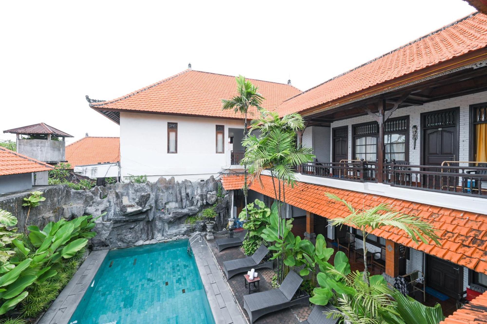 Отель Puri Mango Sanur Экстерьер фото